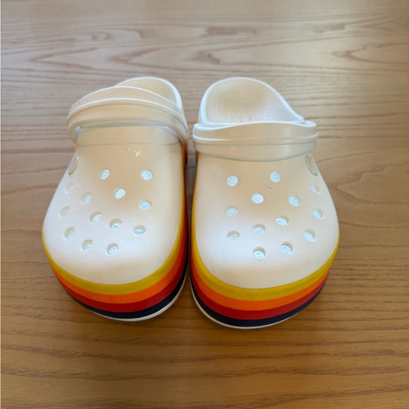 Disney Parks Platform Crocs for Adult Clogs Size 6 Women Retired 2019 - Picture 1 of 9